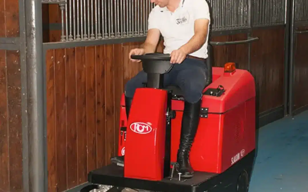 Cómo elegir la barredora industrial ideal para cada tipo de superficie